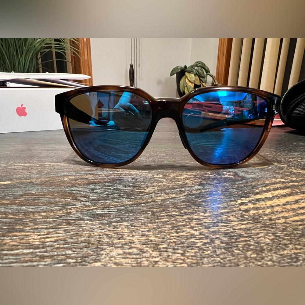 Oakley Actuator Polarized Sunglasses 🕶️